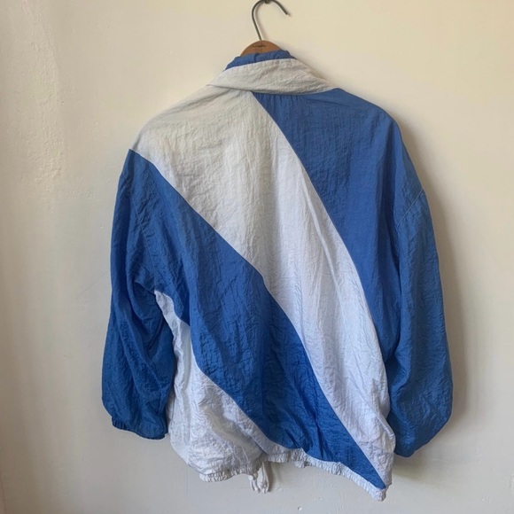 1980's Blue and White Striped Women's Nylon Track Jacket Vintage Windbreaker - Picture 5 of 7